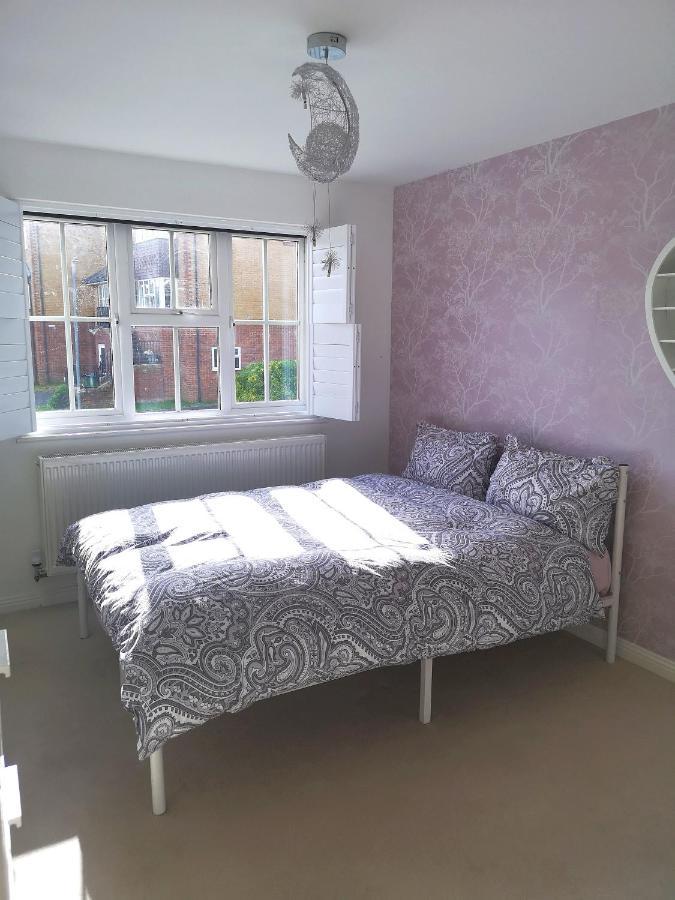 Bienvenue In Newhaven Luxury Superking Or Standard Or Budget Rooms Exterior foto
