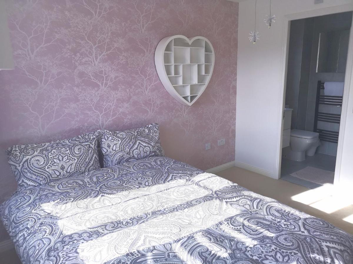 Bienvenue In Newhaven Luxury Superking Or Standard Or Budget Rooms Exterior foto